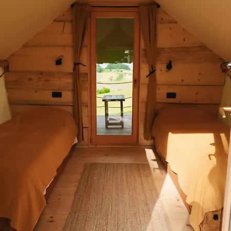 Lakeside Glamping Tents Mazijev Gric Gradisce pri Lukovici