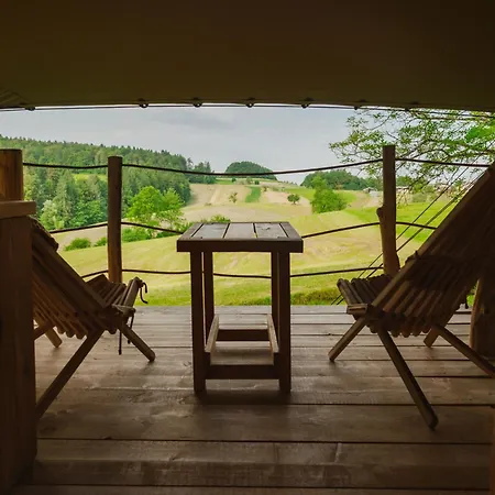 Lakeside Glamping Tents Mazijev Gric Gradisce pri Lukovici